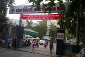 Người nhà bệnh nhân xin giảm nhẹ cho bác sĩ bị bắt vụ 8 người chạy thận tử vong ở Hòa Bình