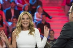 Diễn viên Tây Ban Nha kể từng bị Victoria Beckham đánh ghen