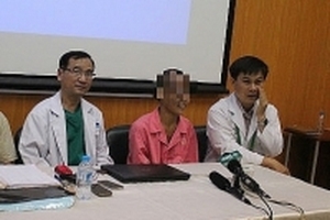 Cô gái 21 năm mang bướu máu khổng lồ trên mặt