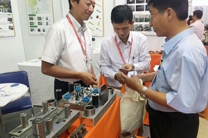 Giới hạn 'tuổi' máy nhập khẩu cản trở đầu tư Nhật