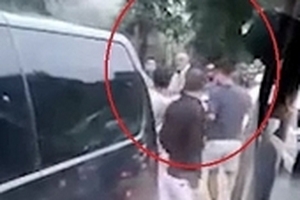 Va chạm giao thông, nhóm thanh niên ẩu đả với một người nước ngoài