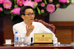 Khó quản lý quảng cáo thực phẩm trên Facebook, Youtube