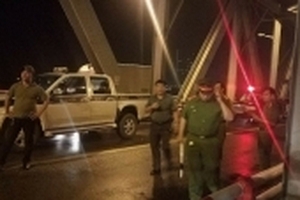 Tai nạn trên cầu Chương Dương, 3 người thương vong