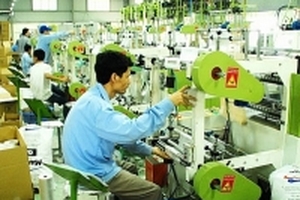 Cổ phiếu HII tăng gấp đôi, AAA tính nâng sở hữu lên trên 51%