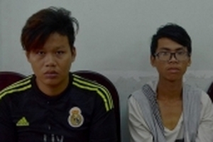 Bắt băng nhóm 9X siết cổ người đàn ông để cướp xe máy ở Sài Gòn