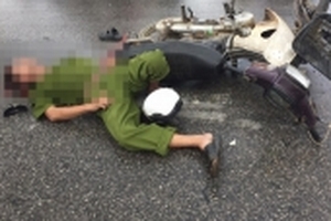 Tông xe, 1 nạn nhân mặc quân phục công an tử vong