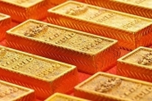Giá vàng hôm nay 23/7: Tăng nhẹ, chờ tuần mới bứt phá