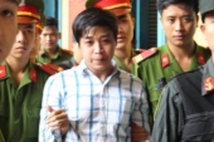 Y án đối tượng giết vợ, con phó trưởng ban dân vận Huyện ủy