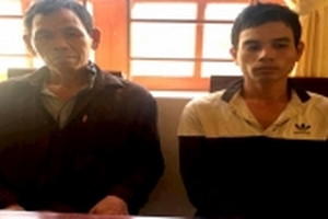 Bắt hai đối tượng giết trộm bò hàng xóm vì... thèm bộ lòng