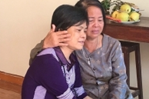 Cuộc gặp gỡ 'định mệnh' của người mẹ với những người được con trai mình hiến tạng