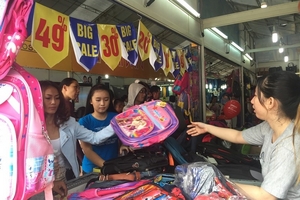 Muốn bán hàng giá rẻ cũng không được