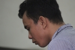 Bị cầm mã tấu đuổi chém, thanh niên gây án mạng