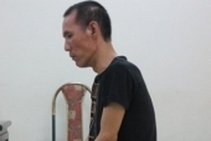 Hà Nội: Gây sự với hàng xóm rồi đâm phó trưởng công an phường