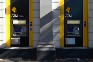 Ngân hàng lớn nhất Úc bị kiện