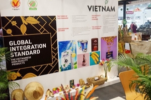 Hàng Việt hết đường đi rồi hay sao mà đâm đầu qua Thái?