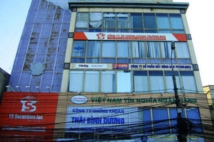 Chứng khoán Trường Sơn: Lập 1.558 xác nhận giao dịch khống, vay tiền ngân hàng
