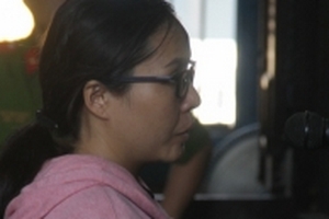 Người phụ nữ giả nhân viên ngân hàng lừa bán nhà phát mãi