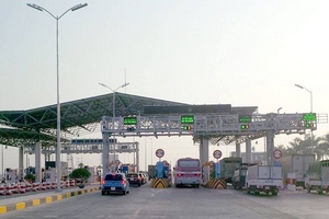 Giảm phí, nhiều dự án BOT vẫn lãi lớn