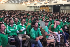 Grab tăng chiết khấu thêm 5%, tài xế lo lắng