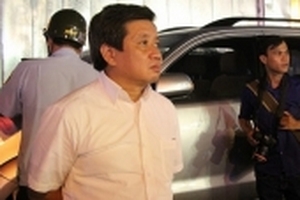 Tài xế xe ô tô đậu trên vỉa hè được ông Đoàn Ngọc Hải ‘tha’ vì sốt cao