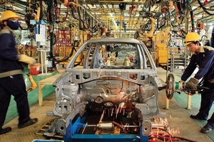 Nikkei: PMI Việt Nam đạt 51,8 trong tháng 8 nhờ số đơn đặt hàng mới tăng mạnh