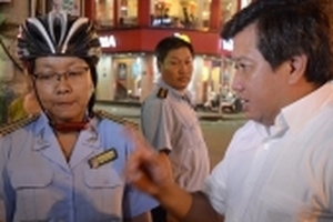 Ông Đoàn Ngọc Hải đề nghị điều chuyển một Tổ trưởng Quản lý trật tự đô thị