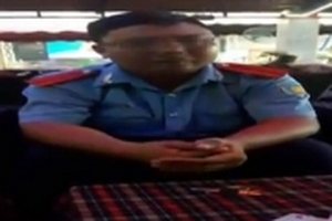 Xôn xao clip thanh tra giao thông van xin bỏ qua sai phạm