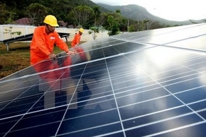 Điện mặt trời hưởng cơ chế giá 2.086 đồng/kWh