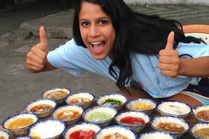 Quán lẩu nướng nhiều món ngon lạ hút khách ngày mưa ở Sài Gòn