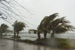 Dự báo thời tiết ngày 14/9: Ảnh hưởng bão số 10, miền Trung có mưa rất to, nguy cơ có tố, lốc