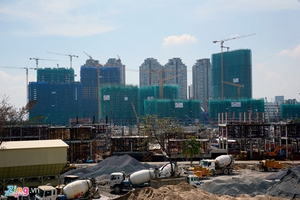 Cao ốc bóp nghẹt cửa ngõ Sài Gòn: Cấu trúc đô thị không bình thường