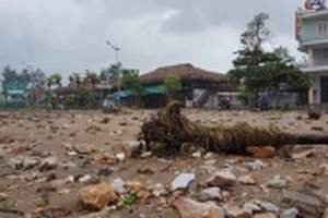 Bão không vào thẳng, Thanh Hóa vẫn thiệt hại 1.000 tỉ đồng