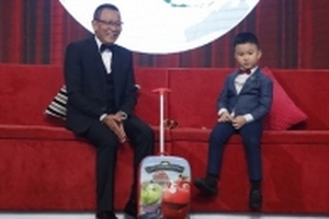 'Thánh nói' 5 tuổi tái xuất ở 'Little big shots', Lại Văn Sâm há hốc vì không tin nổi