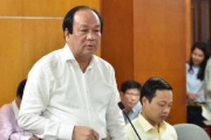 Thủ tướng khen Bộ Công Thương mạnh tay cắt giảm 'giấy phép con'