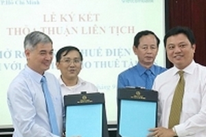 Người cho thuê nhà tại TP.HCM đã có thể nộp thuế qua mạng