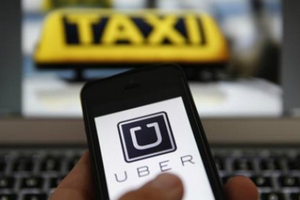 Hiệp hội taxi Hà Nội kiến nghị 'dừng khẩn cấp Uber, Grab'