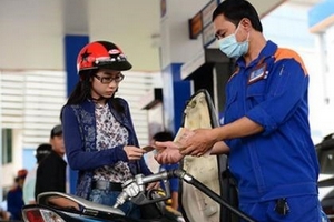 Đại gia Nhật mở trạm xăng đầu tiên, giá xăng sẽ giảm?