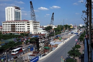 Rà soát các dự án có vốn đầu tư công từ 10.000 tỷ đồng trở lên