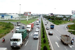 Quý III, nợ vay tài chính của CII tăng 1.000 tỷ đồng, doanh thu phí BOT tăng gần 24%