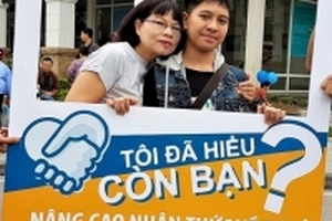 Mẹ đơn thân nuôi con tự kỷ: 'Bảy năm trôi qua mẹ con tôi đã cùng nhau trải qua những cung bậc cảm xúc tột cùng'