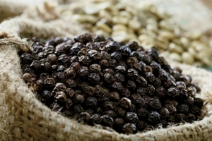 Giá cà phê, hồ tiêu hôm nay (23/10) sát đáy của năm 2017