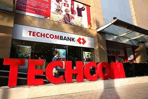 Phó Chủ tịch Techcombank Nguyễn Thiều Quang đăng ký bán toàn bộ quyền mua cổ phiếu