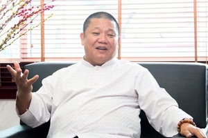 HSG liên tục bị bán tháo, ông Lê Phước Vũ đăng ký mua thêm 1 triệu cổ phiếu