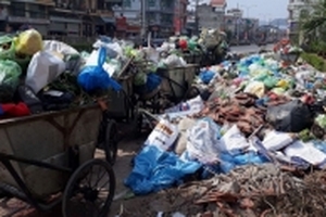 Rác thải ngập khắp Hạ Long: Tỉnh Quảng Ninh yêu cầu thanh toán tiền cho công ty xử lý rác