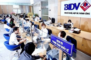 'Ghế nóng' bỏ trống hơn 1 năm nay, BIDV lùi ngày chốt danh sách để xin ý kiến cổ đông sang tháng 12