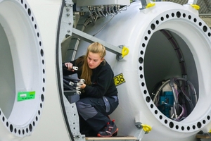 Ngành sản xuất toàn cầu có tốc độ tăng trưởng mạnh nhất trong nhiều thập kỷ