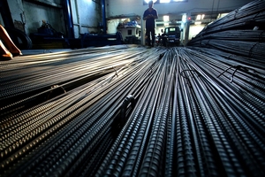 Giá thép tăng trở lại