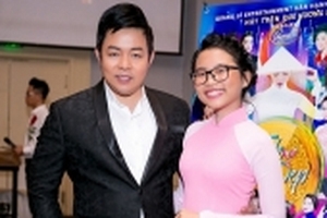 Quang Lê thẳng thắn công khai mức cát-sê tại Việt Nam và hải ngoại