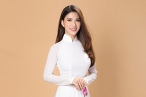 Tiếp viên Vietnam Airlines thi Hoa hậu khoe vẻ đẹp trong tà áo dài trắng