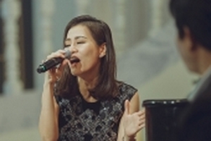 Thu Minh: '3 tháng trời không mở miệng ra hát, tôi thẫn thờ, stress vô cùng'